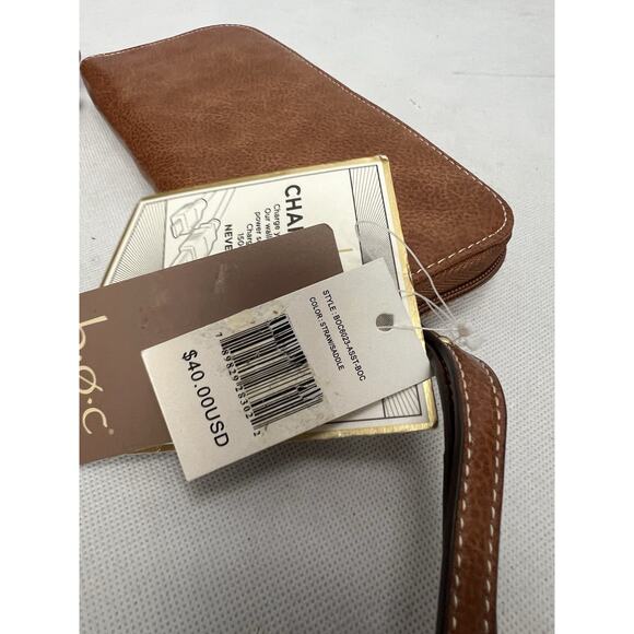 BOC Born Concept Charging Phone Bank Zip Wristlet Wallet Straw & Brown Saddle - Picture 6 of 6